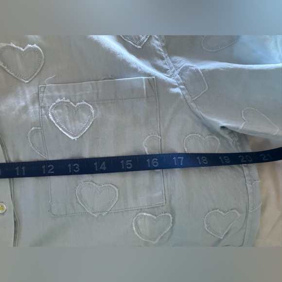 Kerri Rosenthal | 🩵Mia Shirt Heart Appliqué 🩵NWT - Picture 6 of 12